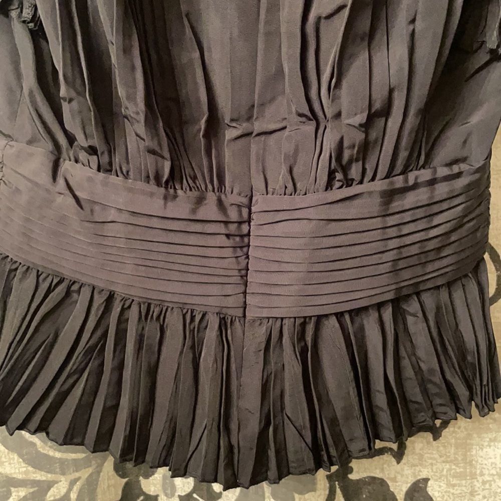 🎉🎉🎉HP🎉🎉🎉Nwt Express Sz SP Black zip back fan cap sleeves - Picture 9 of 9